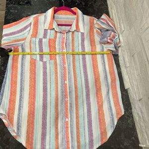 Lightweight button down collared shirt